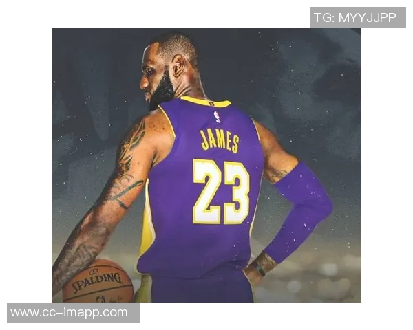 詹姆斯分享人生智慧：面对批评勇往直前才能成就卓越与自我价值