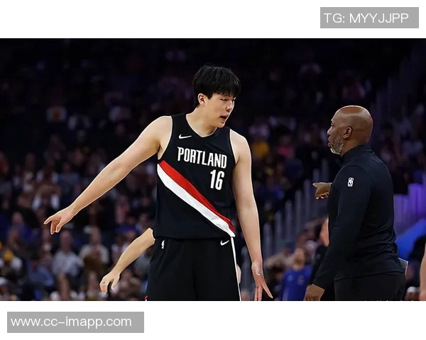 媒体人建议杨瀚森坚持三分球策略场均命中一记将展现超强实力